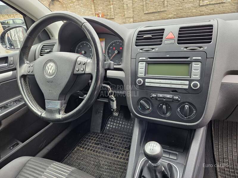 Volkswagen Golf 5 A K C I J A