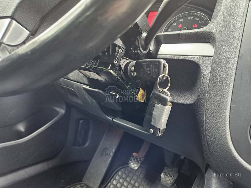Volkswagen Golf 5 A K C I J A