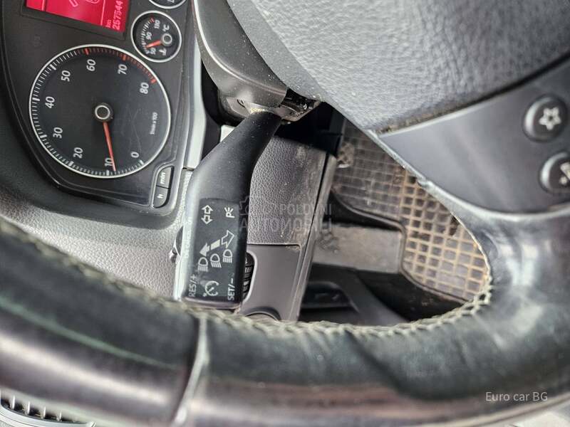 Volkswagen Golf 5 A K C I J A