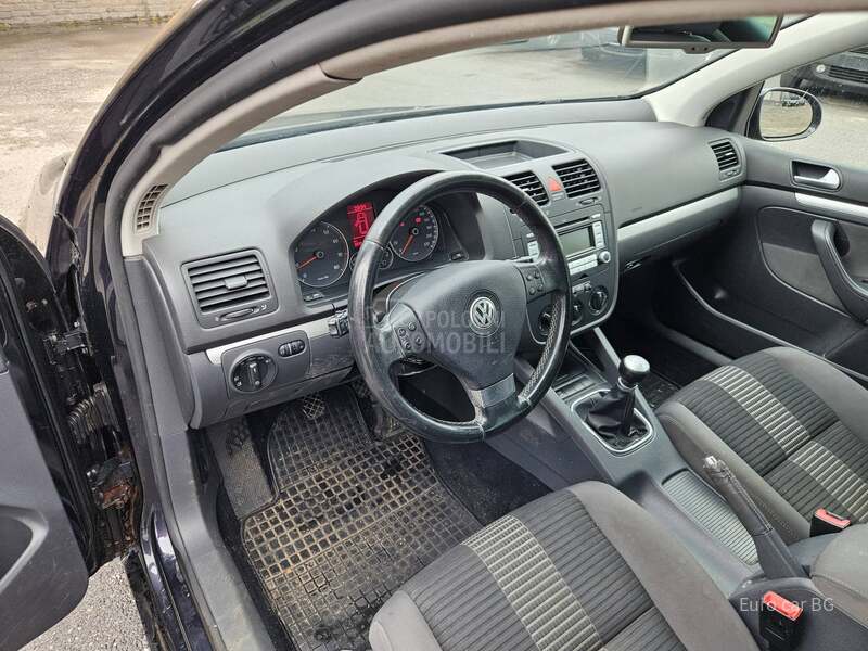 Volkswagen Golf 5 A K C I J A