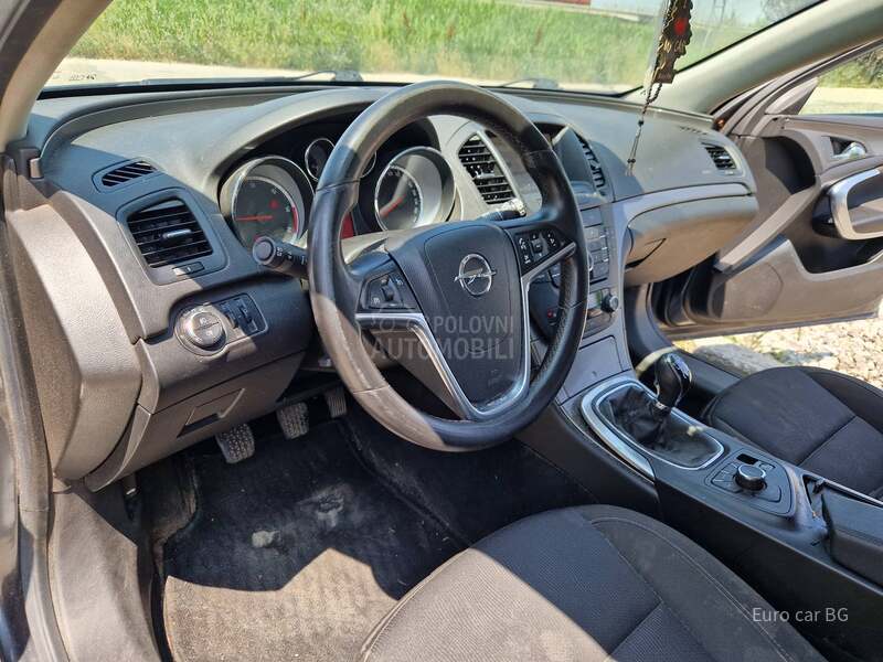 Opel Insignia A K C I J A