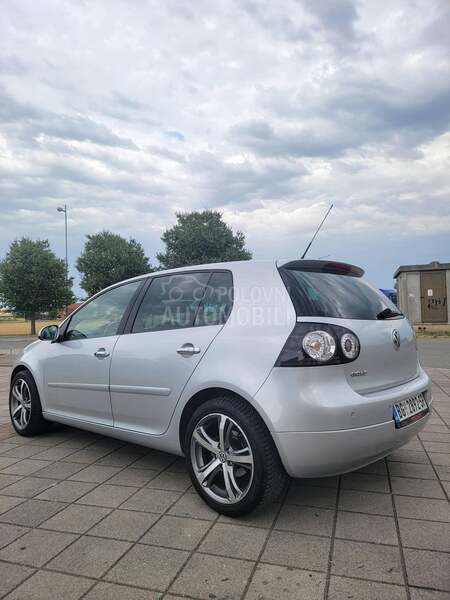Volkswagen Golf 5 