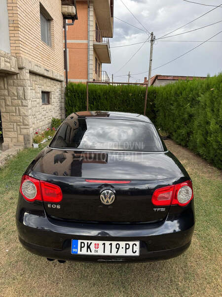 Volkswagen EOS 