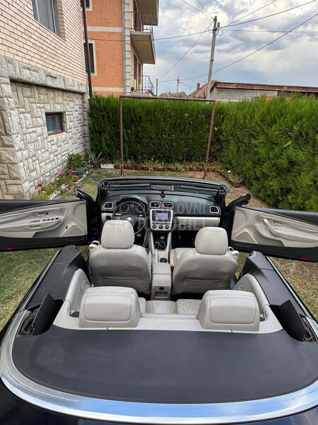 Volkswagen EOS 