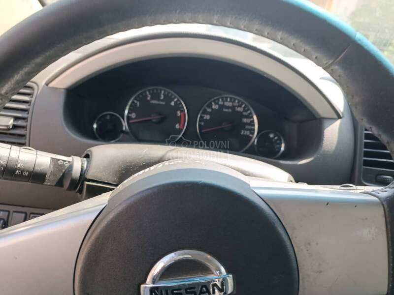 Nissan Pathfinder 