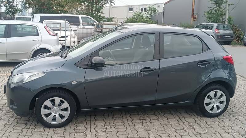 Mazda 2 1.3  CE PRO