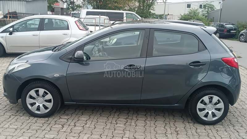 Mazda 2 1.3  CE PRO