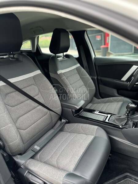 Citroen C4 1.2 puretech busines