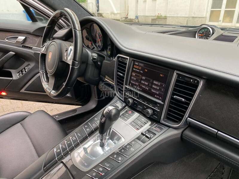 Porsche Panamera MENSORY