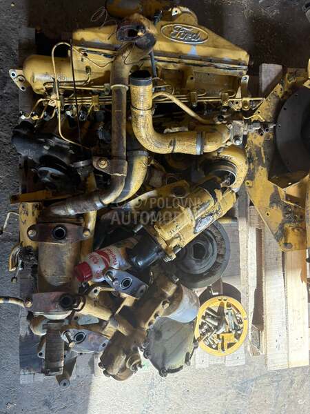 New Holland TF42