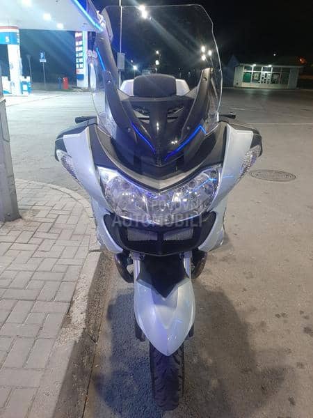 BMW R1200RT
