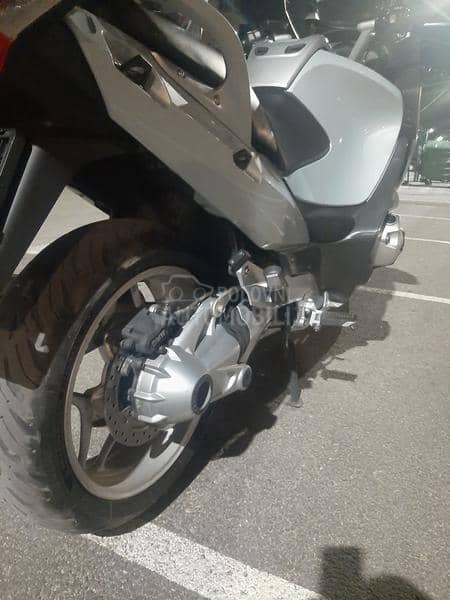 BMW R1200RT