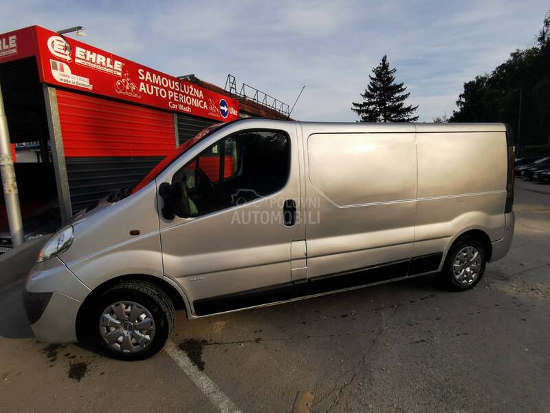 Opel Vivaro 