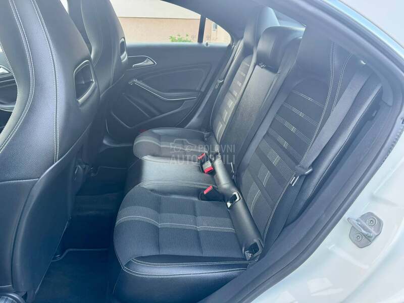 Mercedes Benz CLA 180 CDI  LED  109K.S