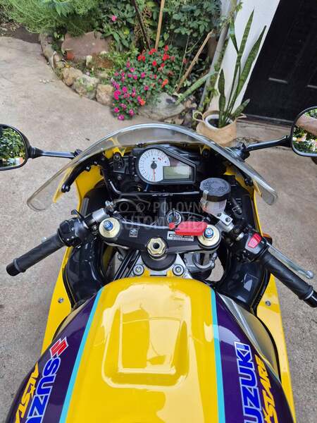 Suzuki GSXR 600