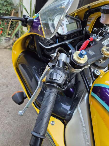 Suzuki GSXR 600