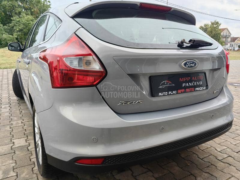 Ford Focus 1.6TDCI TITANIUM Ford Focus 1.6TDCI TITANIUM