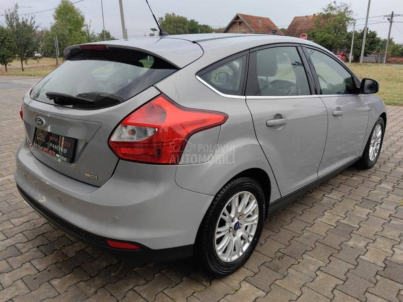 Ford Focus 1.6TDCI TITANIUM Ford Focus 1.6TDCI TITANIUM