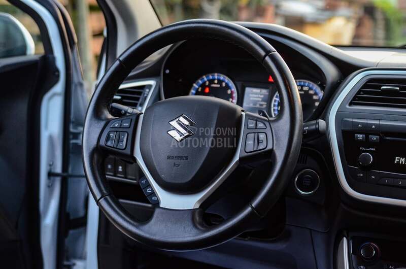 Suzuki SX4 S-Cross 4x4 CH