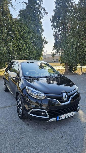 Renault Captur HELLY HENSEN
