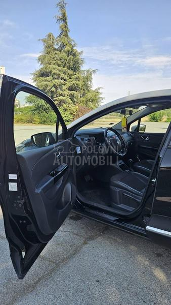 Renault Captur HELLY HENSEN