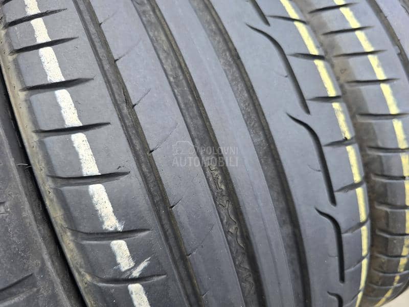 Dunlop 215/40 R17 Letnja
