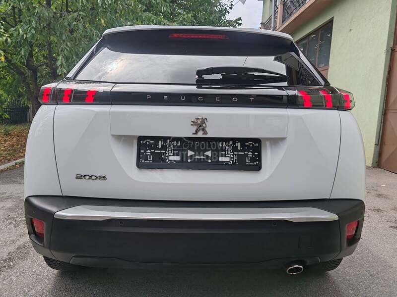 Peugeot 2008 1.5 HDI ALLURE