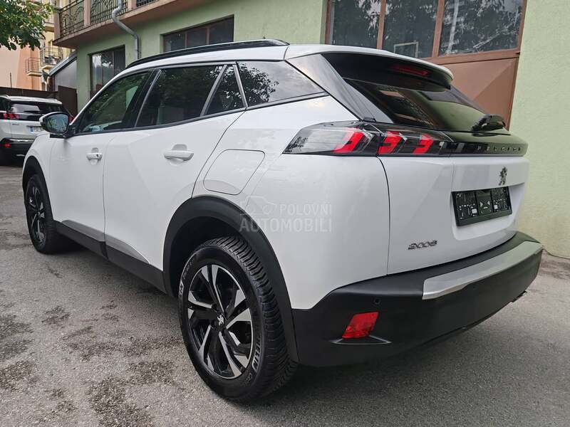 Peugeot 2008 1.5 HDI ALLURE