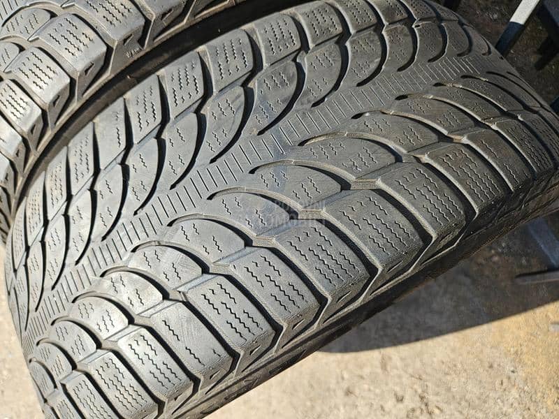 Bridgestone 225/55 R17 Sve sezone