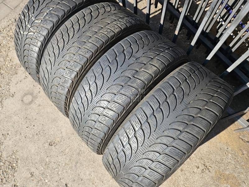 Bridgestone 225/55 R17 Sve sezone