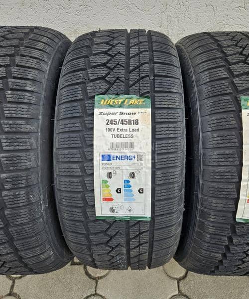 Westlake 245/45 R18 Zimska