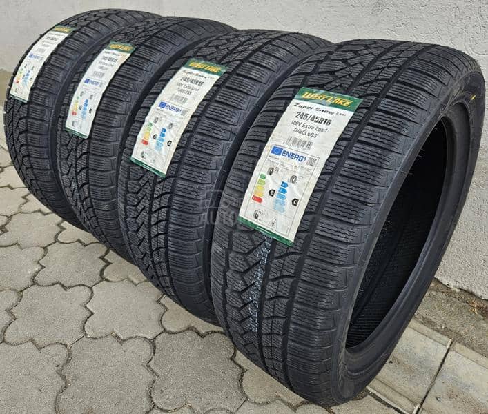 Westlake 245/45 R18 Zimska