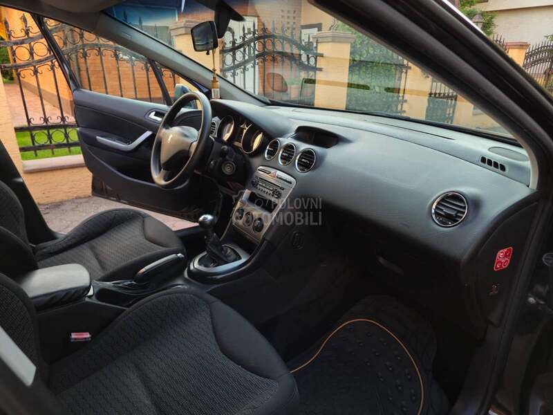 Peugeot 308 1.6 HDI OCUVAN 7 SED