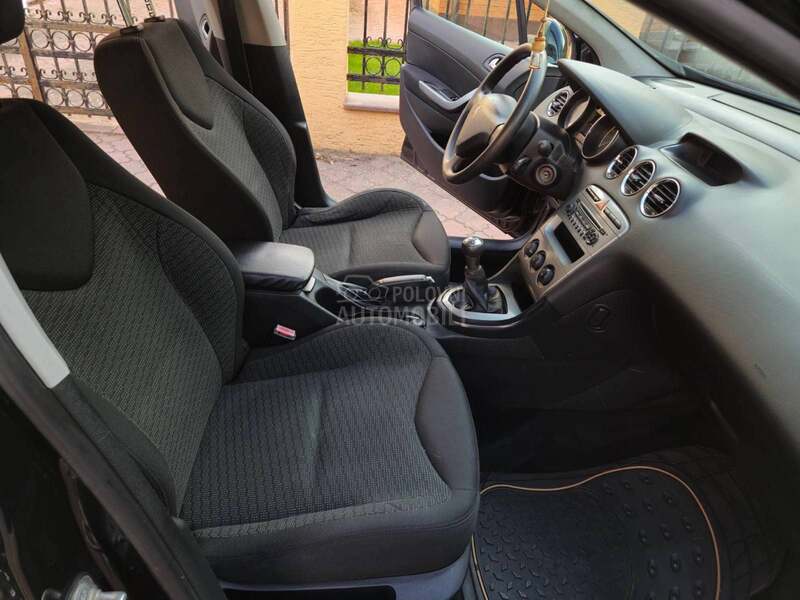 Peugeot 308 1.6 HDI OCUVAN 7 SED