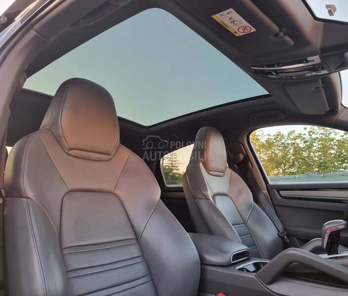 Porsche Cayenne 3.0 V6 coupe