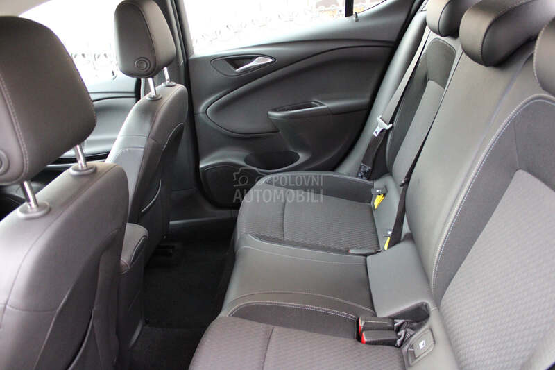 Opel Astra K 1.6 CDTI INNOVATION