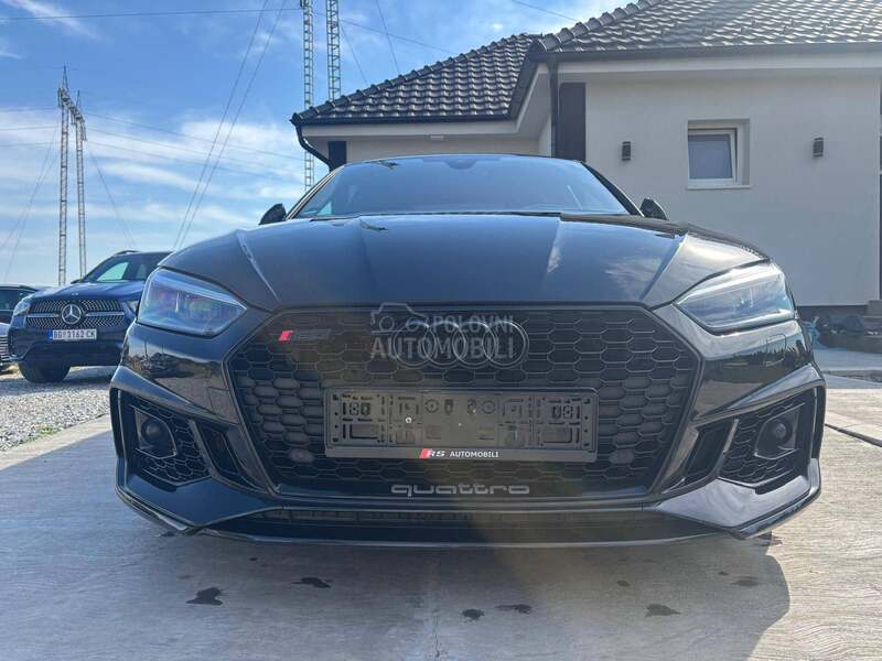 Audi RS5 