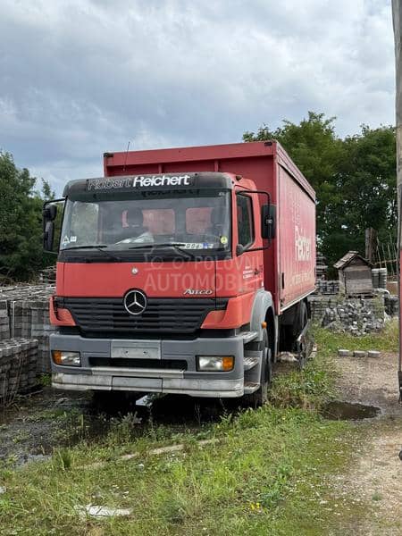 Mercedes Benz Atego 1823