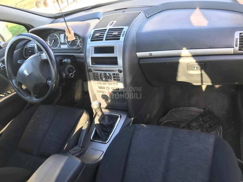 Peugeot 407 limuzina