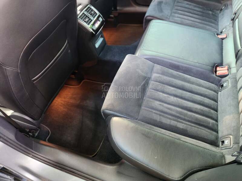 Škoda Superb III