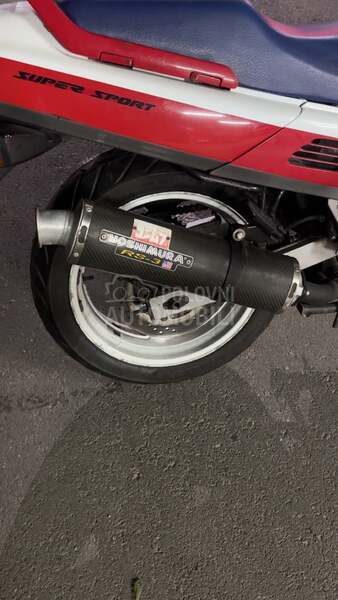 Honda CBR1000F