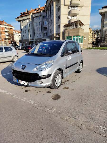 Peugeot 1007 1.4 HDI