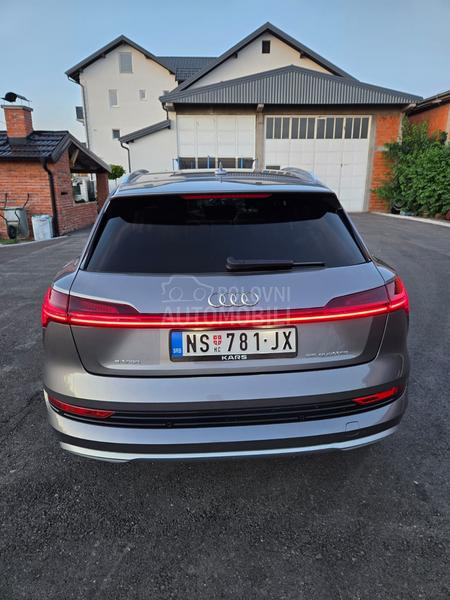 Audi e-tron 55/air/matrix/360