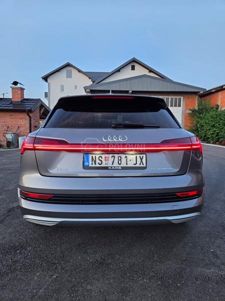 Audi e-tron 55/air/matrix/360