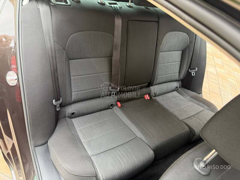 Škoda Superb 2,0 TDI DSG Virtual