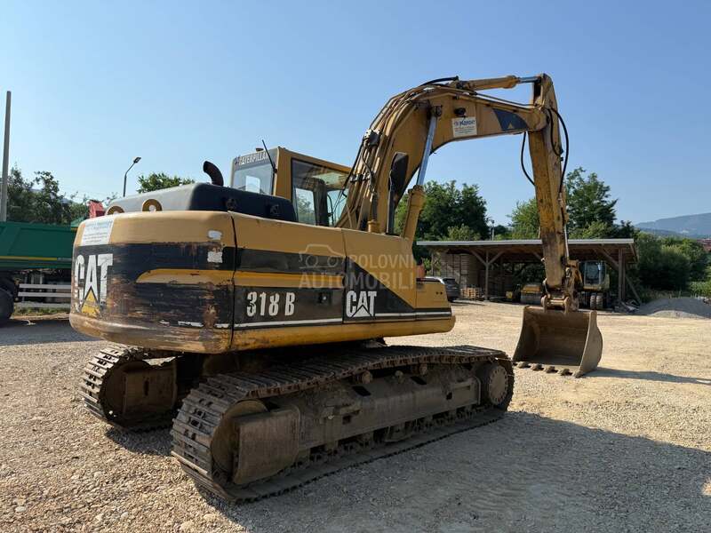 CAT 318B
