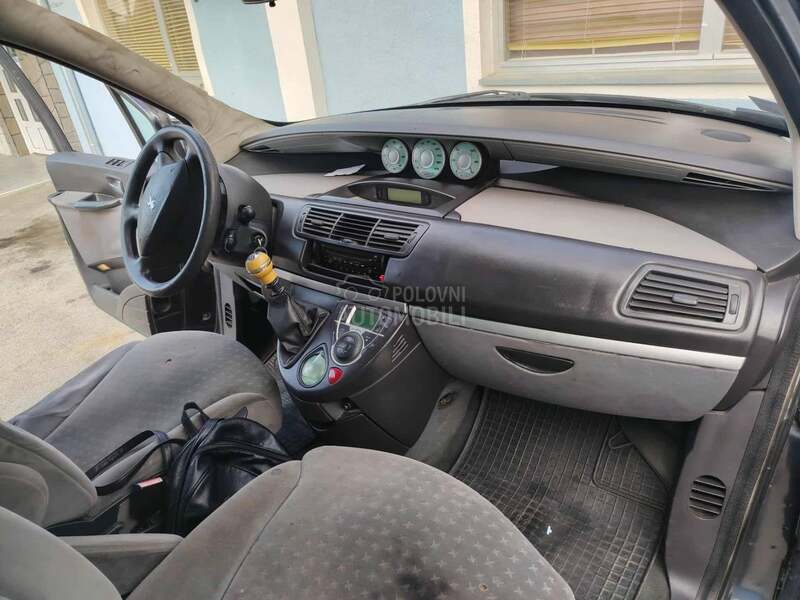 Peugeot 807 2.0