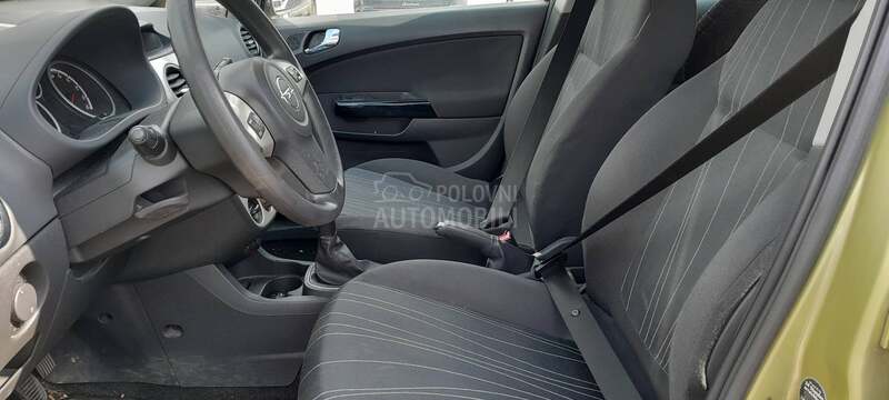 Opel Corsa D 