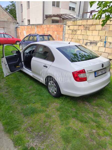 Škoda Rapid 