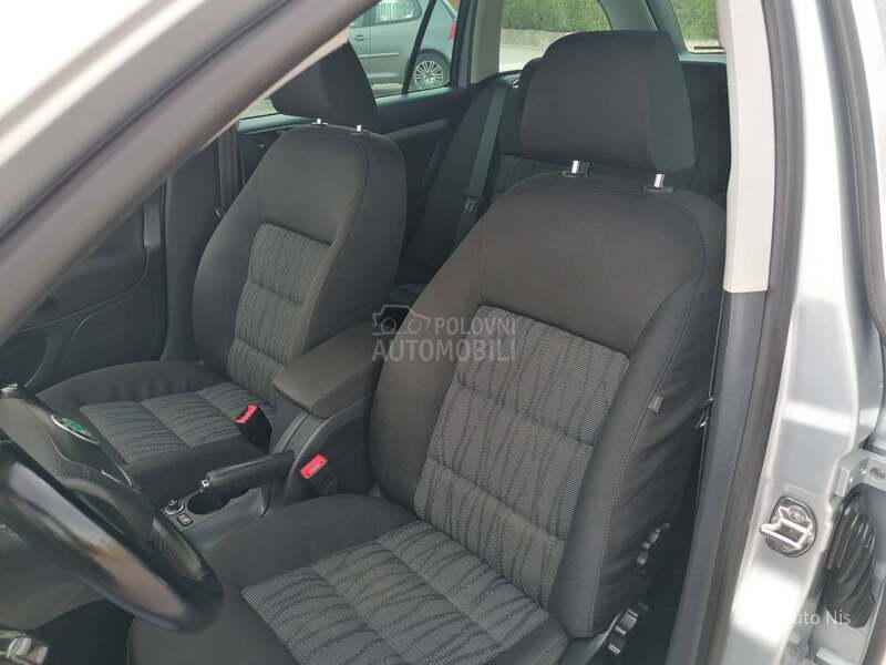 Škoda Octavia 2.0tdi STYLE 4x4 CH